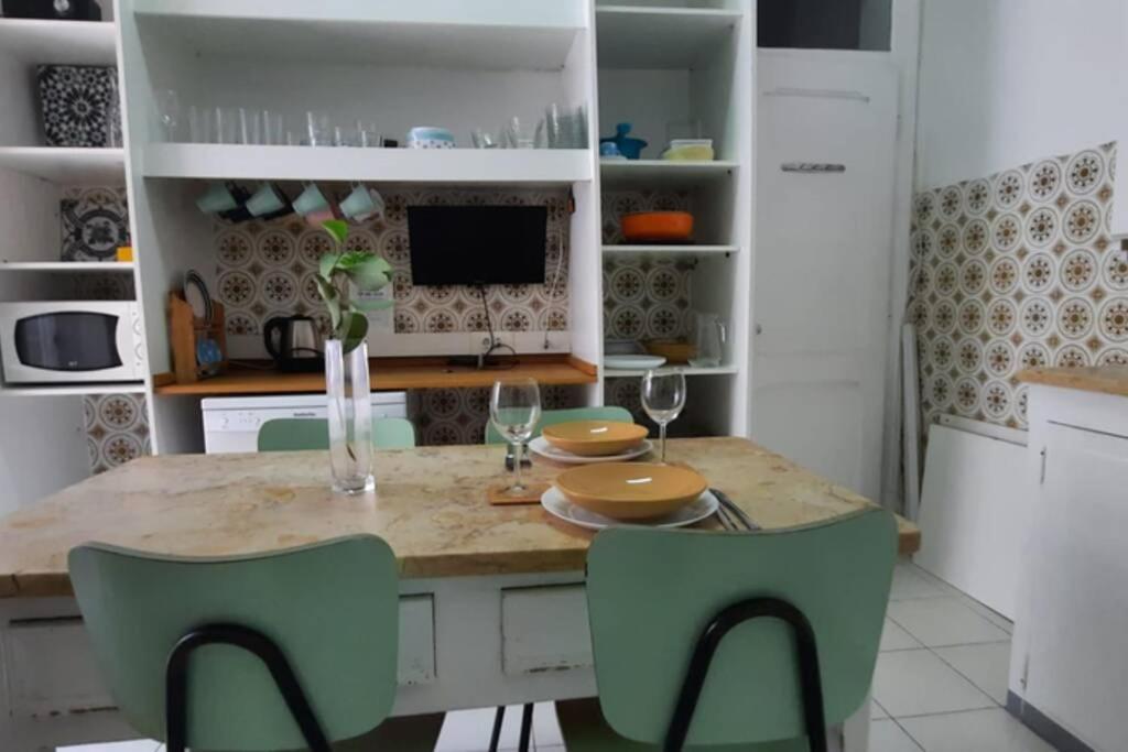Charming Sunny Terrace / One Bedroom Apartment Lisbon Exterior photo